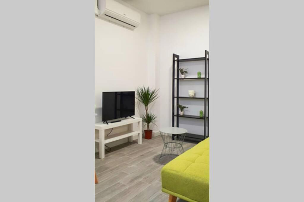 Apartment Suite By Hawkins Interior Ba Algeciras